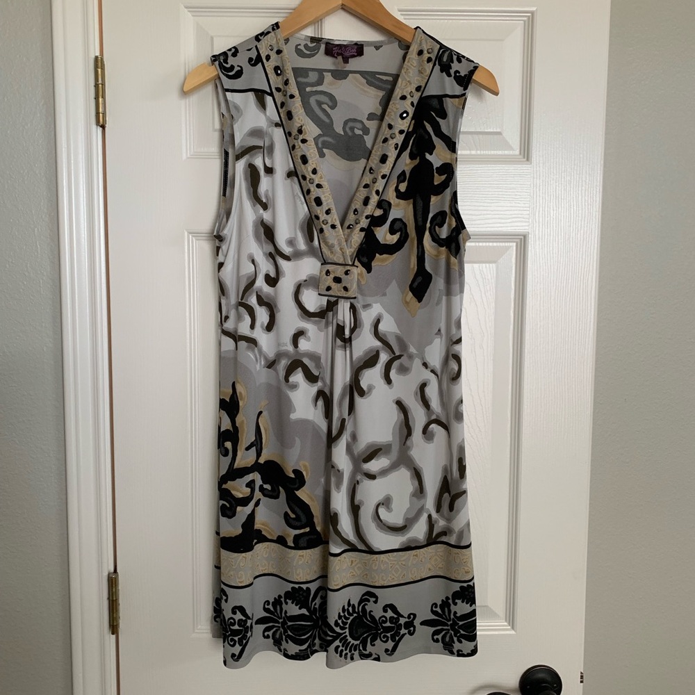 Sleeveless Hale Bob Midi Dress with floral design